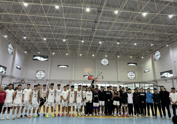 英国正版365官方网站赴阿瓦提县第四中学助力...